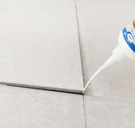 武汉瓷砖空鼓维修公司分享卫生间瓷砖脱落的原因可能有以下几点